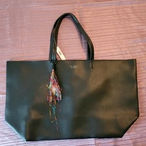 Victoria's Secret limited edition tote